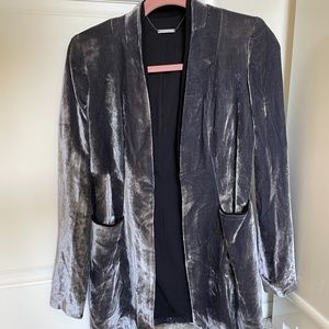 Velvet dark grey blazer by Elie Tahari sz 2